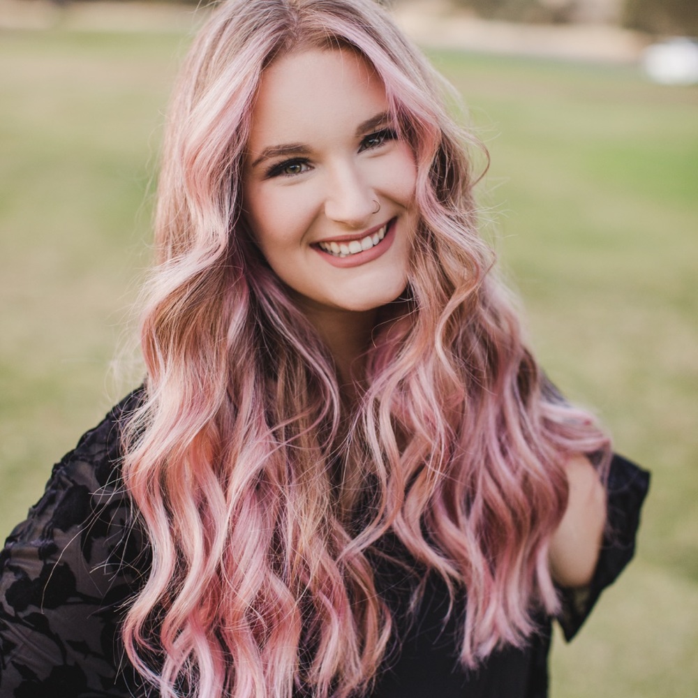 Meet your Posher, Julialynn